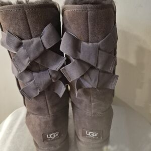Ugg Allegra Bow II